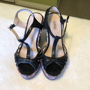 Joy&Peace sandal wedges. Size 6.5
